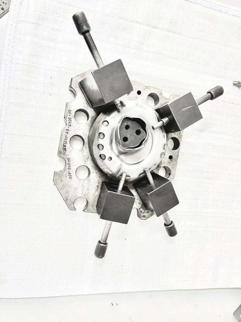 Assembly component